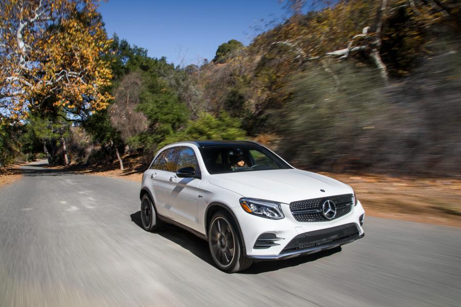  Mercedes-AMG GLC43 4Matic 2016 года  (NA) (фото 7 из 20)